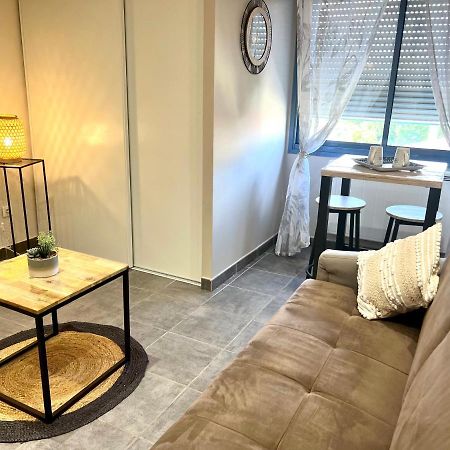 Appart Hotel Cozy Proche Centre, Parking Montbéliard المظهر الخارجي الصورة